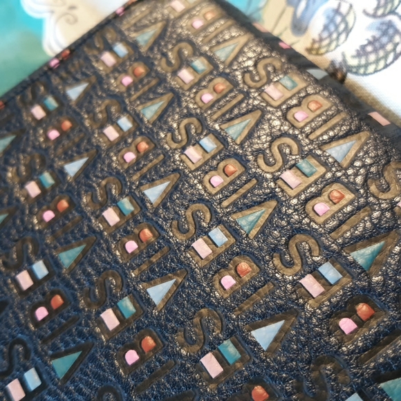 Fossil Vibes Corner Zip Wallet / Passport RFID - Picture 2 of 6